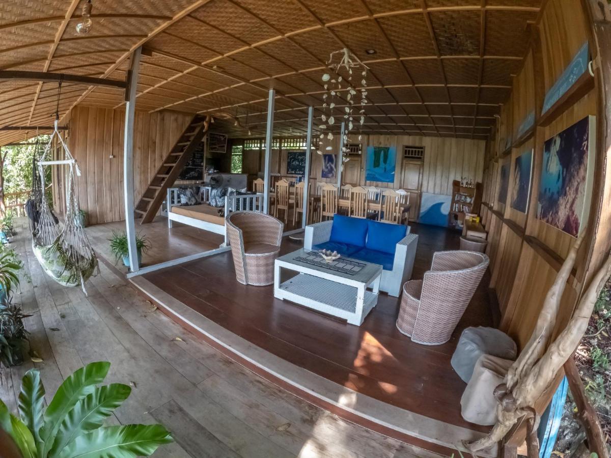 Araya Dive Resort Togean Bomba Kültér fotó